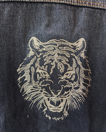Denim Jacket Prowling Tiger